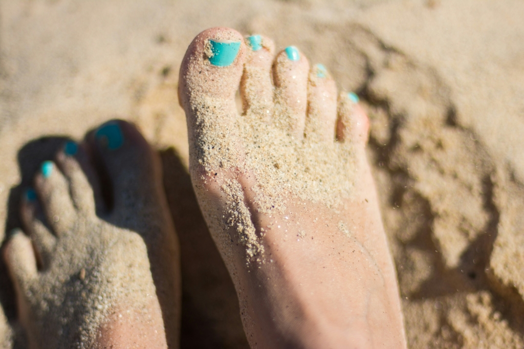 gezwollen voeten in de zomer