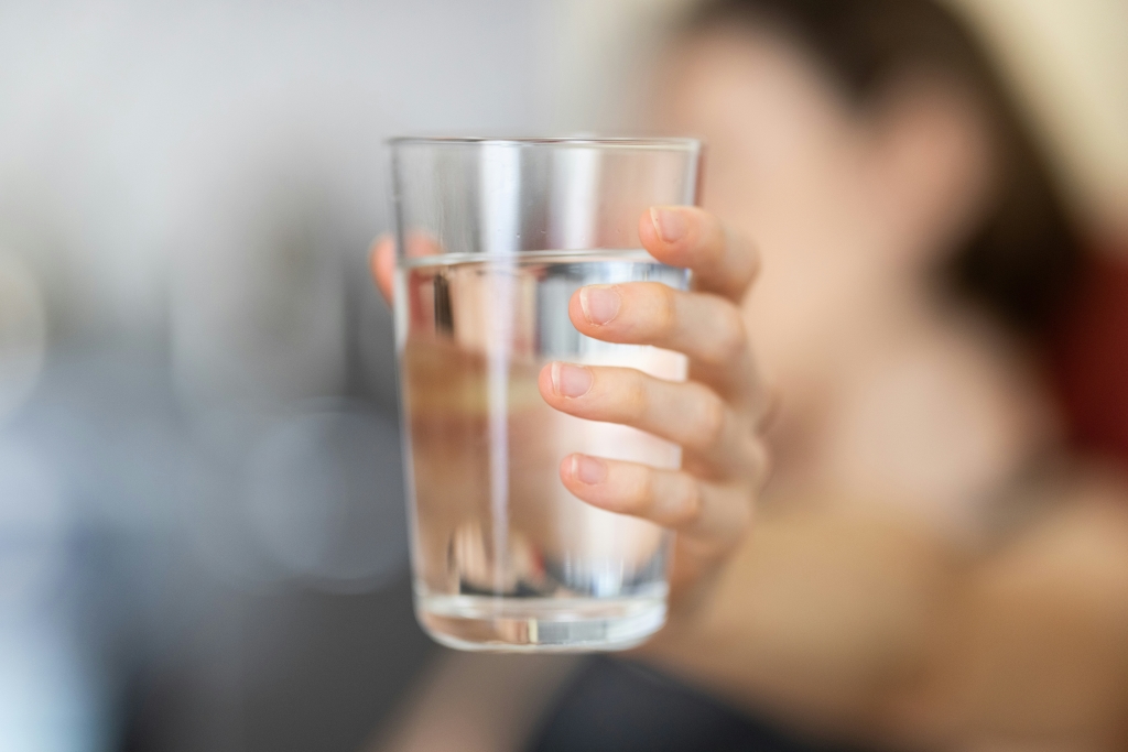 wat kun je doen om meer water te drinken